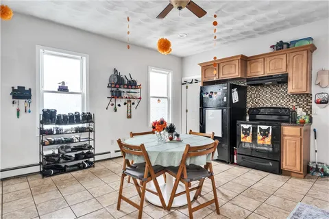 $699,000 | 186 Federal Street, Providence, RI 02903