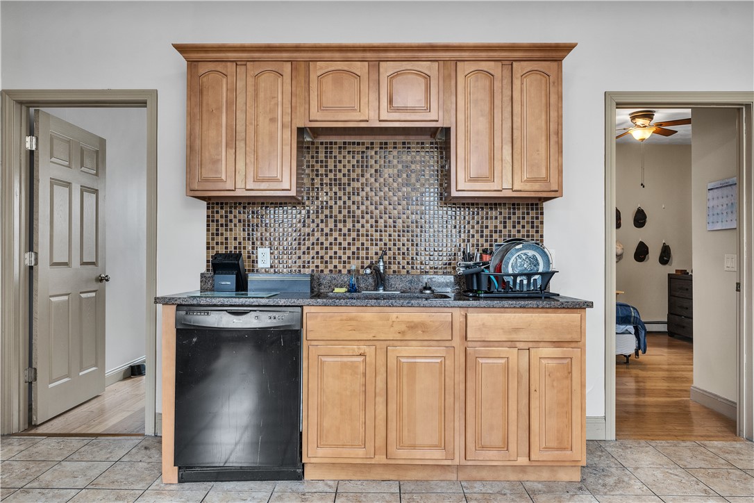 186 Federal Street Providence, RI 02903 - Photo 24 of 35