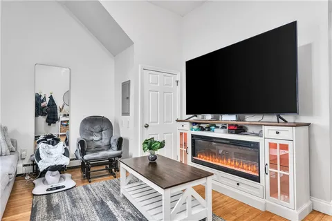 $699,000 | 186 Federal Street, Providence, RI 02903