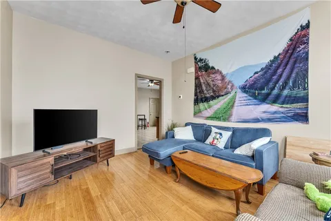 $699,000 | 186 Federal Street, Providence, RI 02903