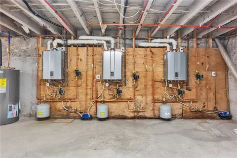 $699,000 | 186 Federal Street, Providence, RI 02903