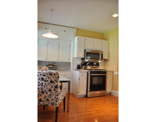 10 Cliff Road Milton, MA 02186 - Photo 8 of 12 Gallery Image 8