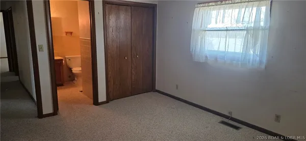 $204,900 | 116 Laurie Heights Drive, Laurie, MO 65037