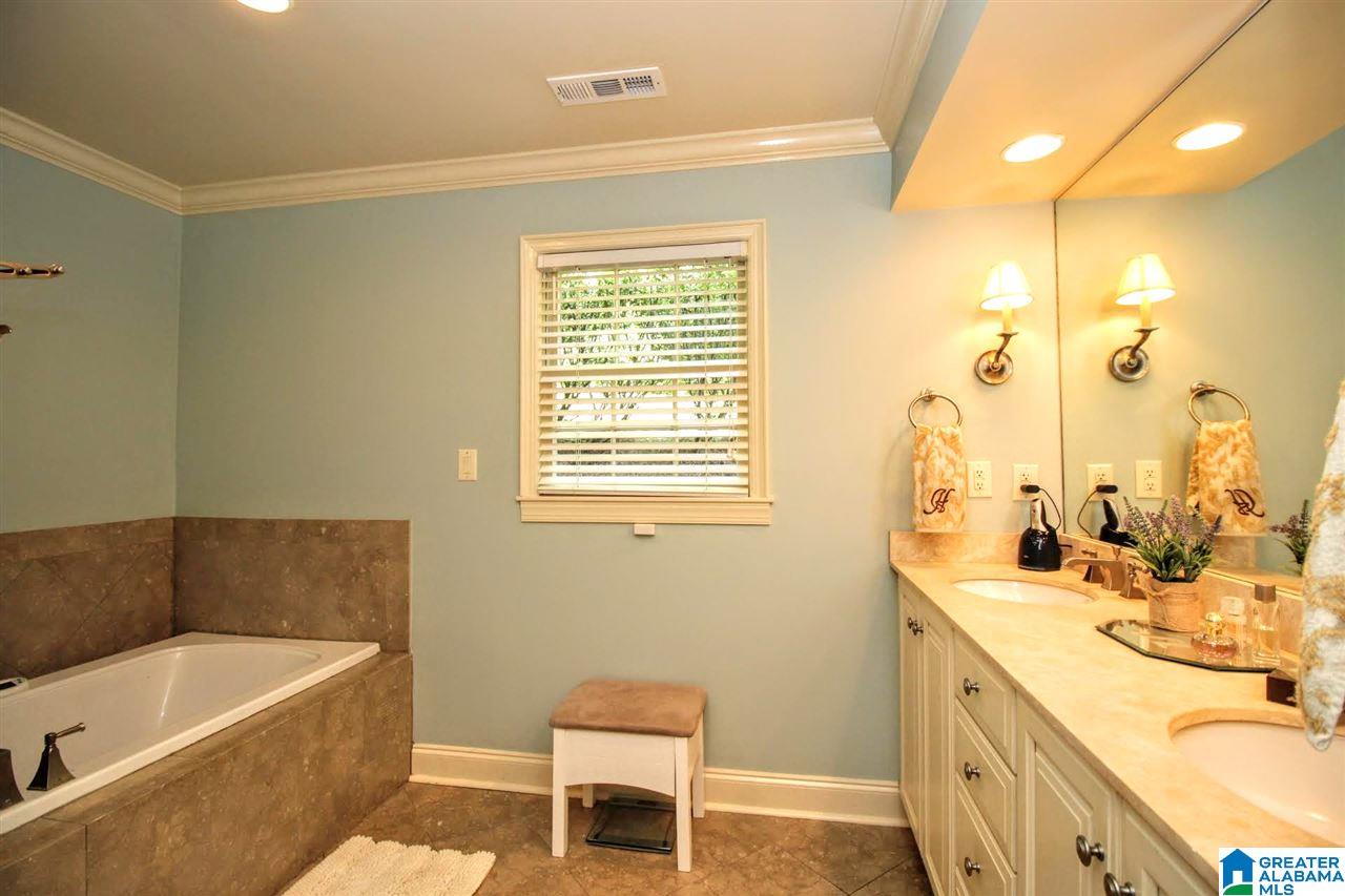 3612 Westbury Road Birmingham, AL 35223 - Photo 17 of 32