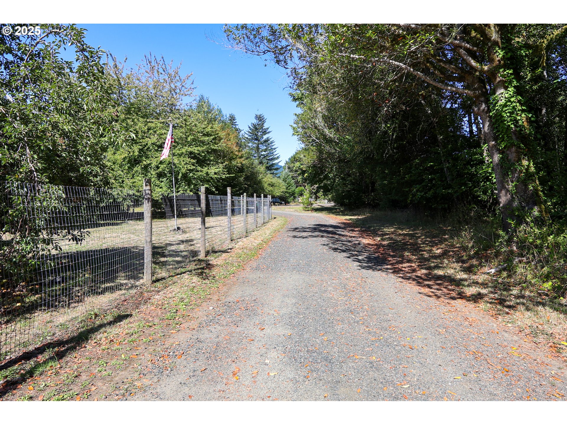 60031 Fairview Road Coquille, OR 97423 - Photo 47 of 48 Driveway