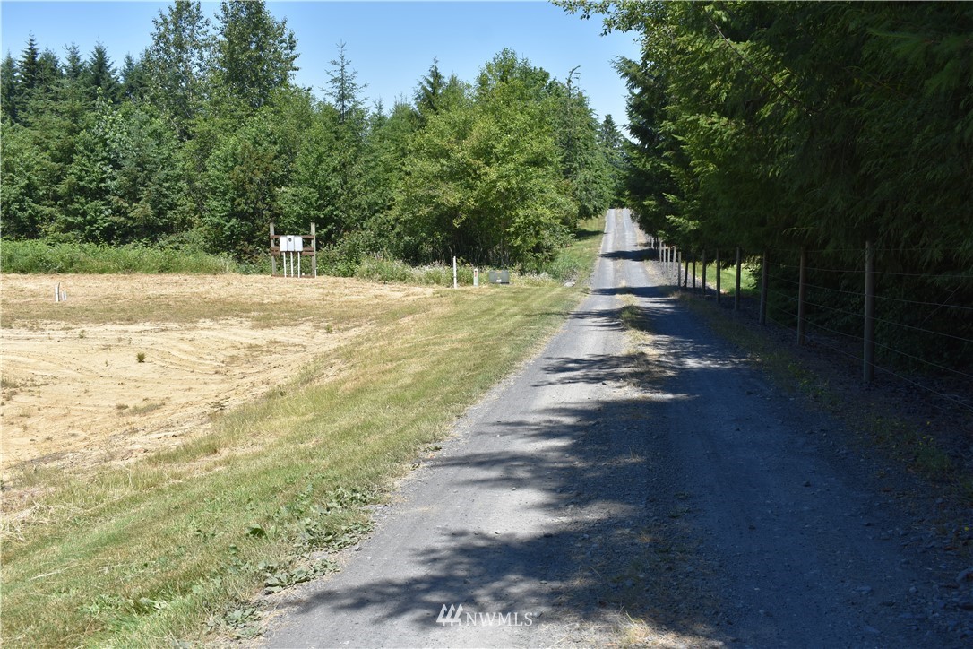 2235 Centralia Alpha Road Chehalis, WA 98532 - Photo 2 of 14
