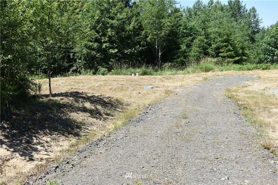 2235 Centralia Alpha Road Chehalis, WA 98532 - Photo 4 of 14