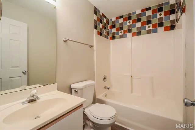 $1,990 | 2737 Whitecreek Lane, Imperial, MO 63052