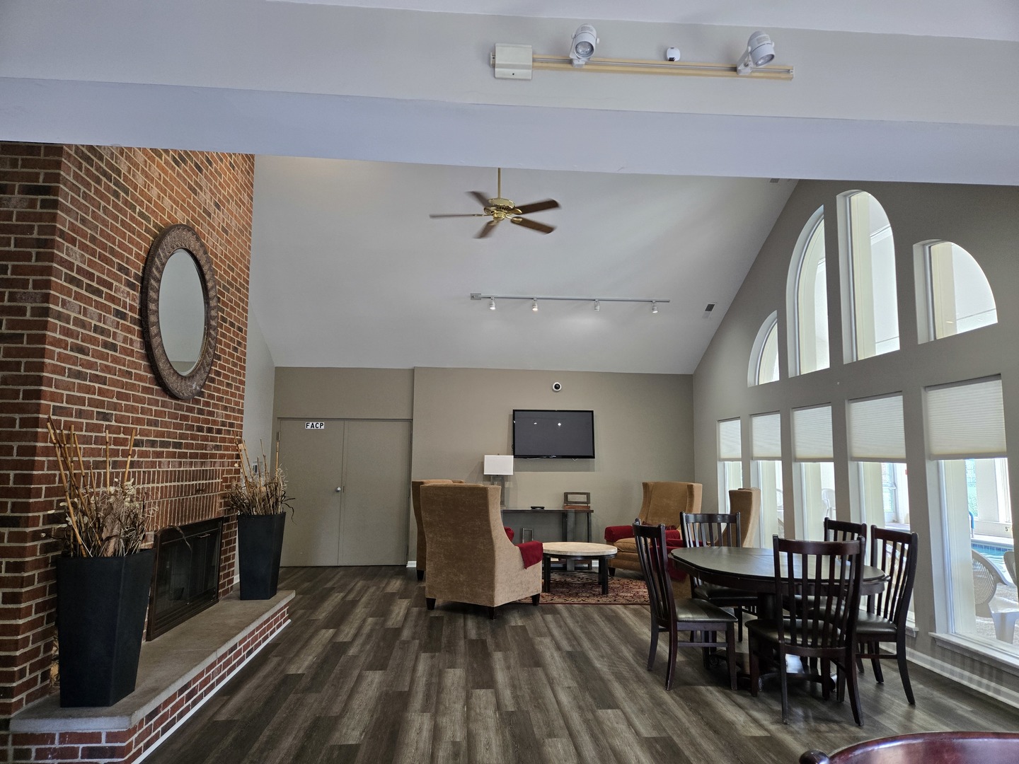 1955 Stillwater Road Arlington Heights, IL 60004 - Photo 22 of 35