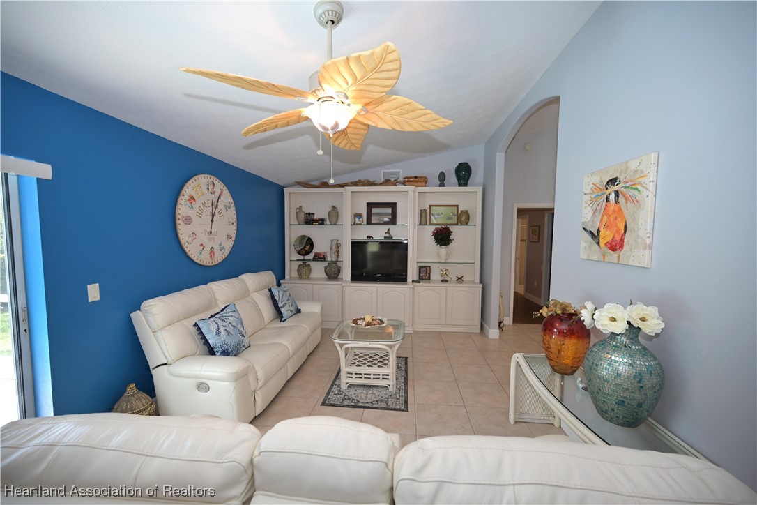 4101 Duffer Loop Sebring, FL 33872 - Photo 7 of 50 Family Room
