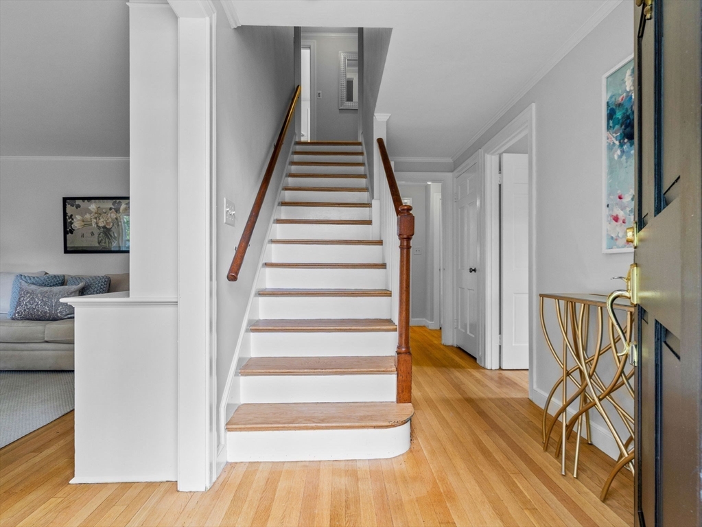 47 Pequot Road Wayland, MA 01778 - Photo 9 of 27 Gallery Image 9