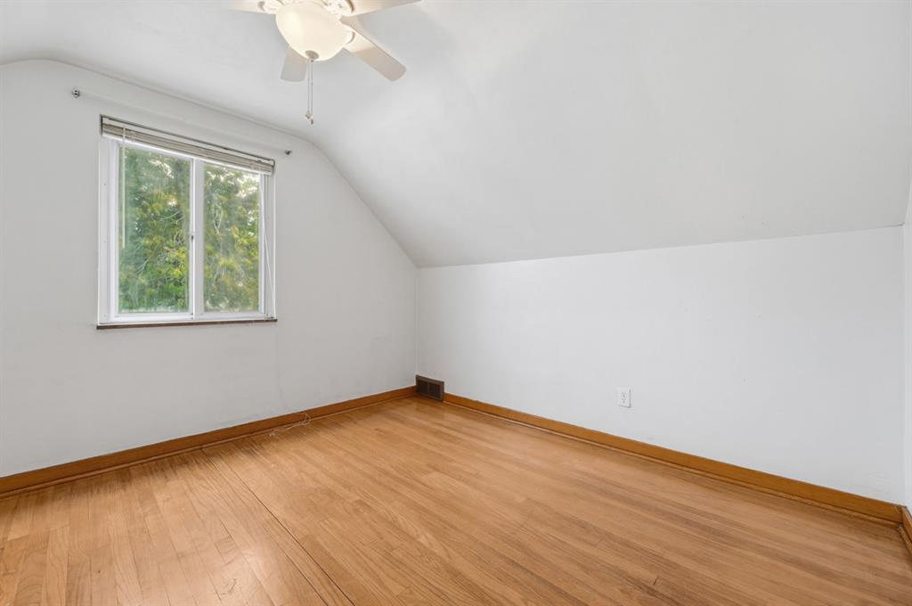 313 Locust Street Turtle Creek, PA 15145 - Photo 22 of 34 2nd Bedroom Upper