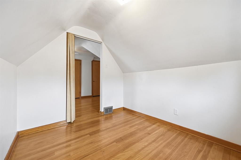 313 Locust Street Turtle Creek, PA 15145 - Photo 27 of 34 3rd Bedroom En Suite Room