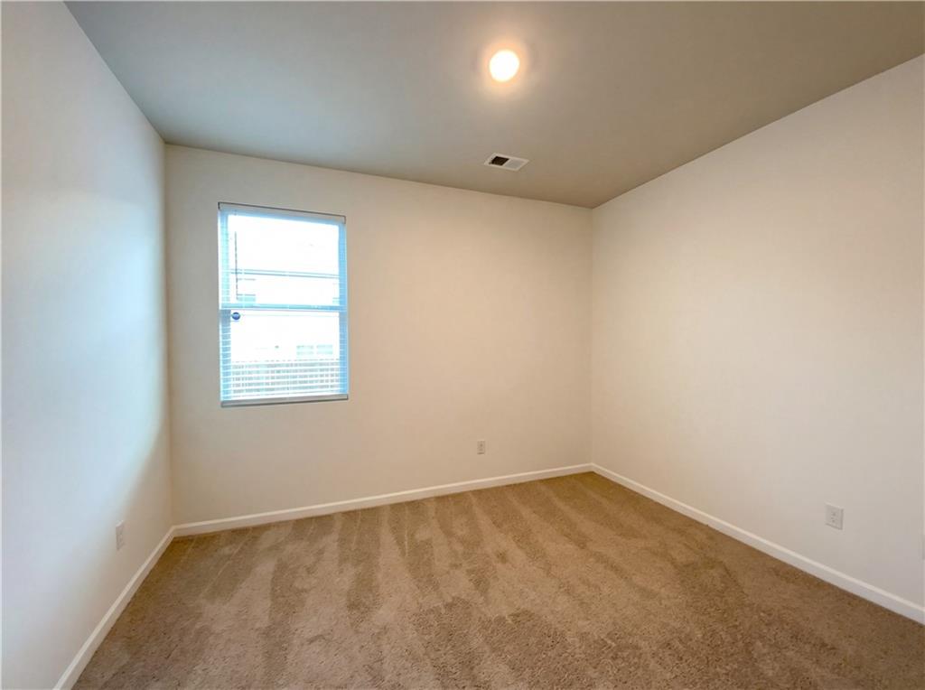 2611 Lovejoy Crossing Street Hampton, GA 30228 - Photo 12 of 22