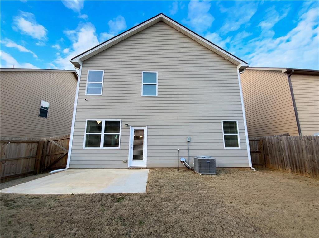 2611 Lovejoy Crossing Street Hampton, GA 30228 - Photo 5 of 22