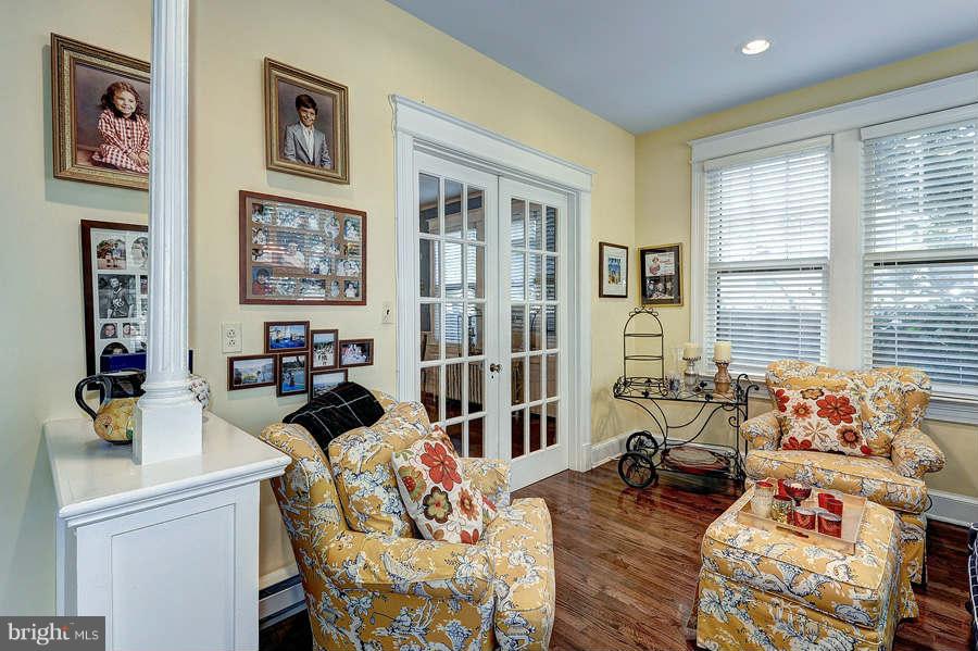 3915 Military Road Northwest Washington, DC 20015 - Photo 10 of 30 Interior (General)