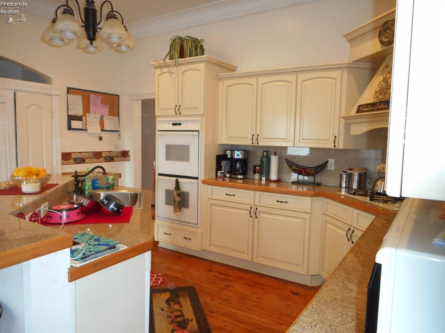 19 North Ridge Street Monroeville, OH 44847 - Photo 9 of 10 Gallery Image 9