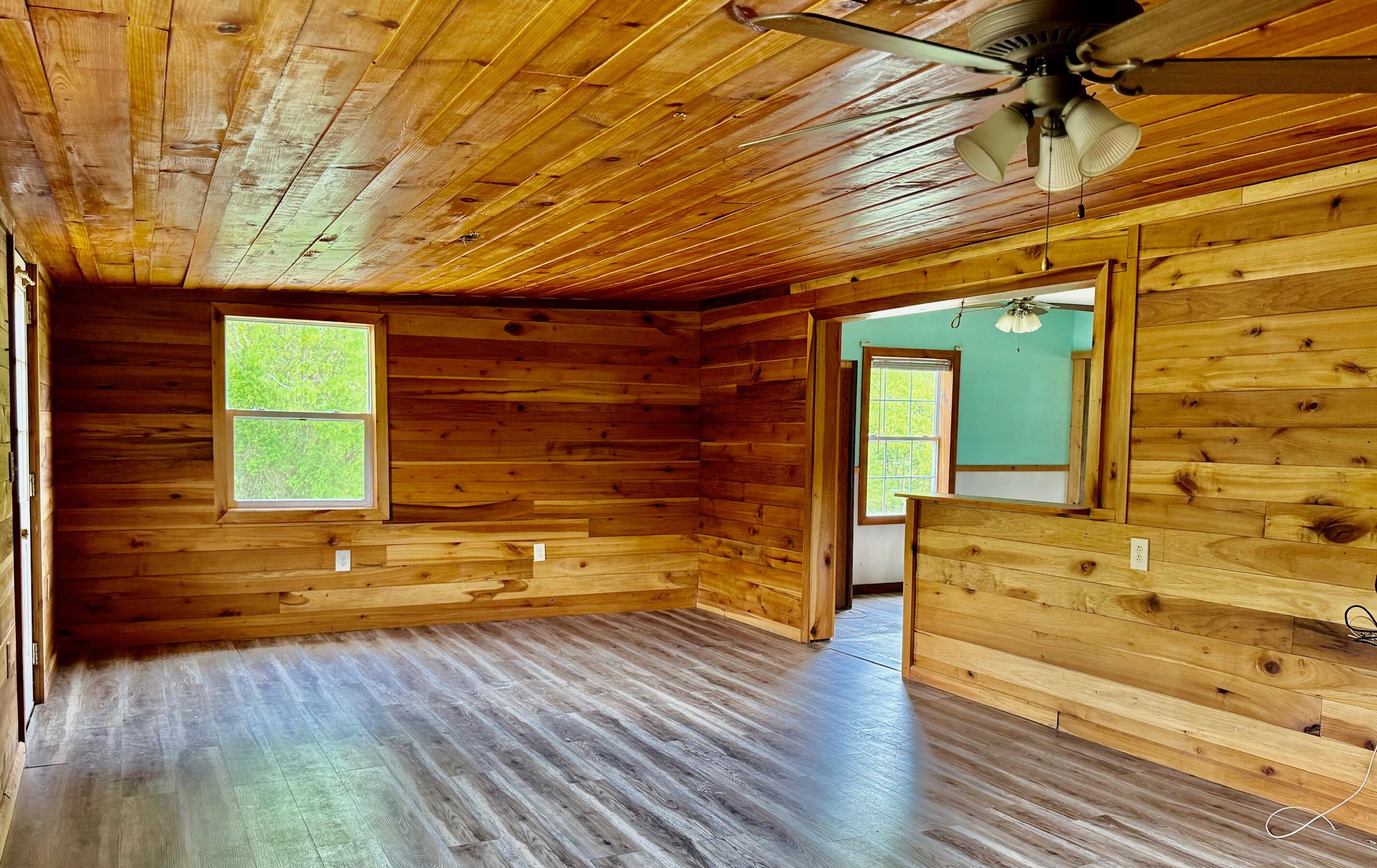 387 Old Fincastle Road Zoe, KY 41397 - Photo 26 of 76 IMG_3555