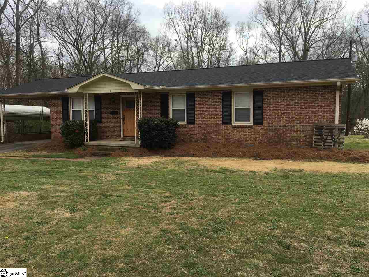 3 Roberts Street Honea Path, SC 29654 - Photo 1 of 8