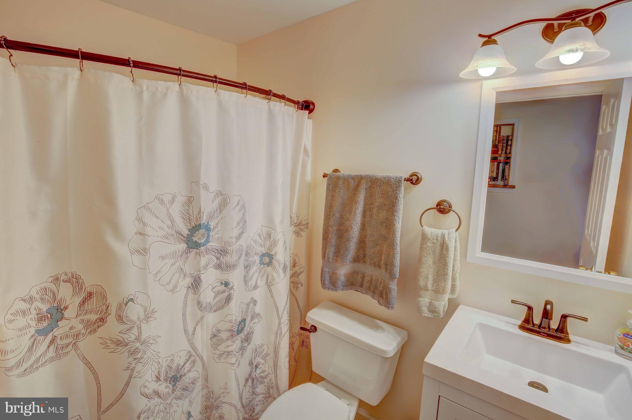 1215 Steamboat Road Shady Side, MD 20764 - Photo 13 of 19 Bath