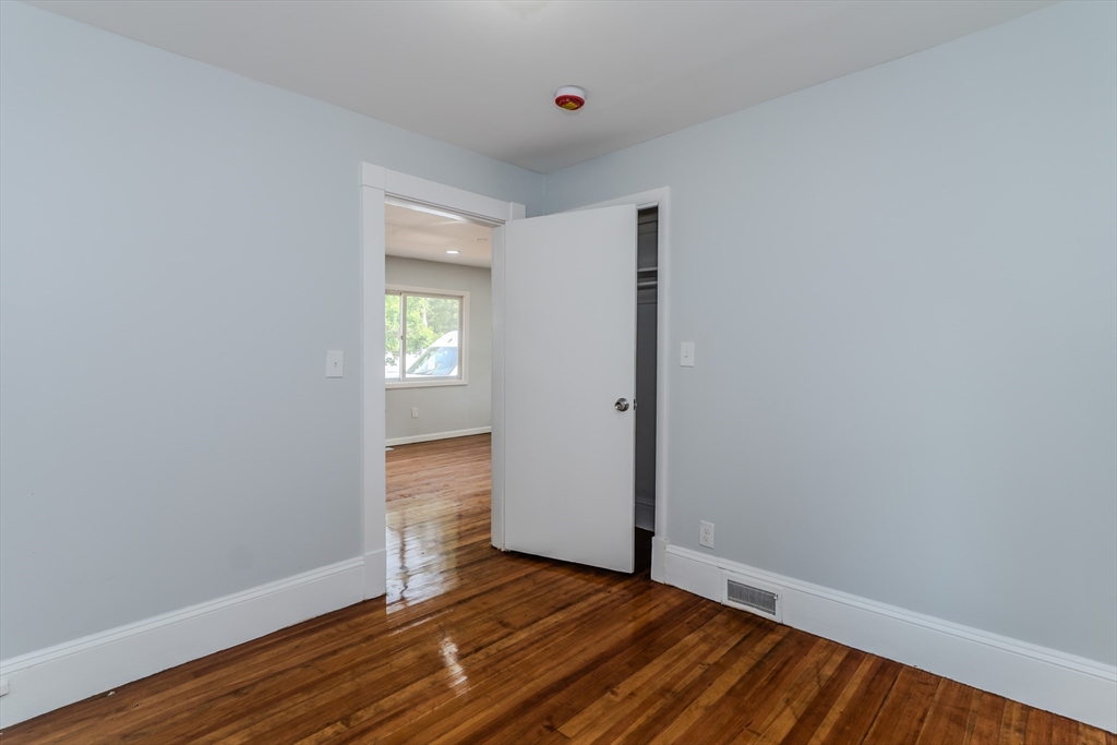 110 Homestead Avenue Springfield, MA 01151 - Photo 20 of 22 Gallery Image 20