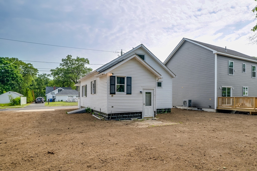 110 Homestead Avenue Springfield, MA 01151 - Photo 4 of 22 Gallery Image 4