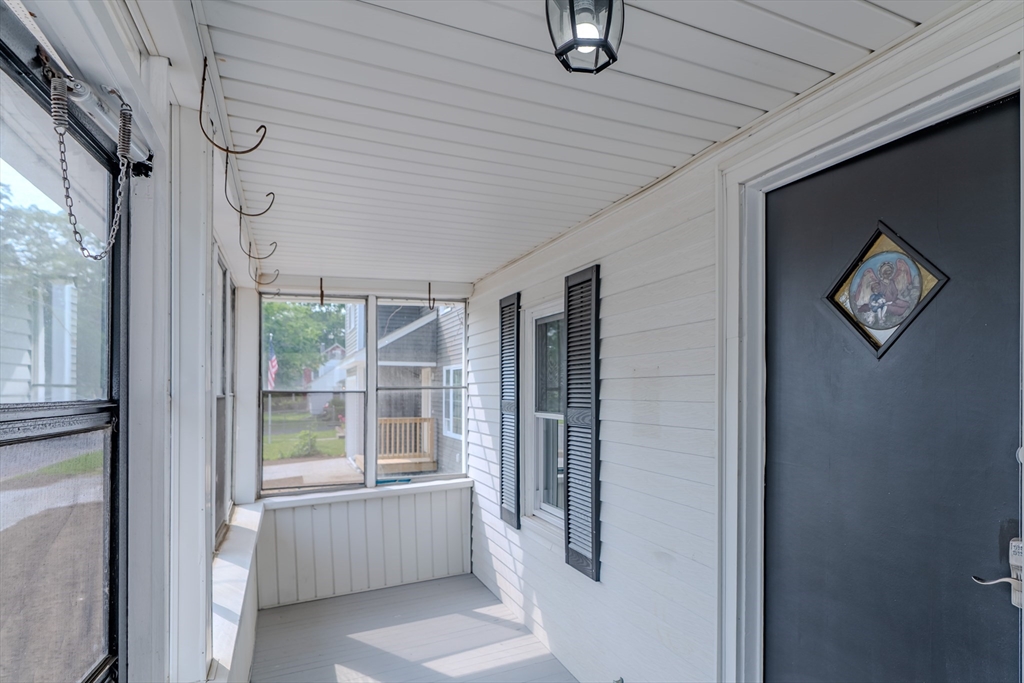 110 Homestead Avenue Springfield, MA 01151 - Photo 7 of 22 Gallery Image 7