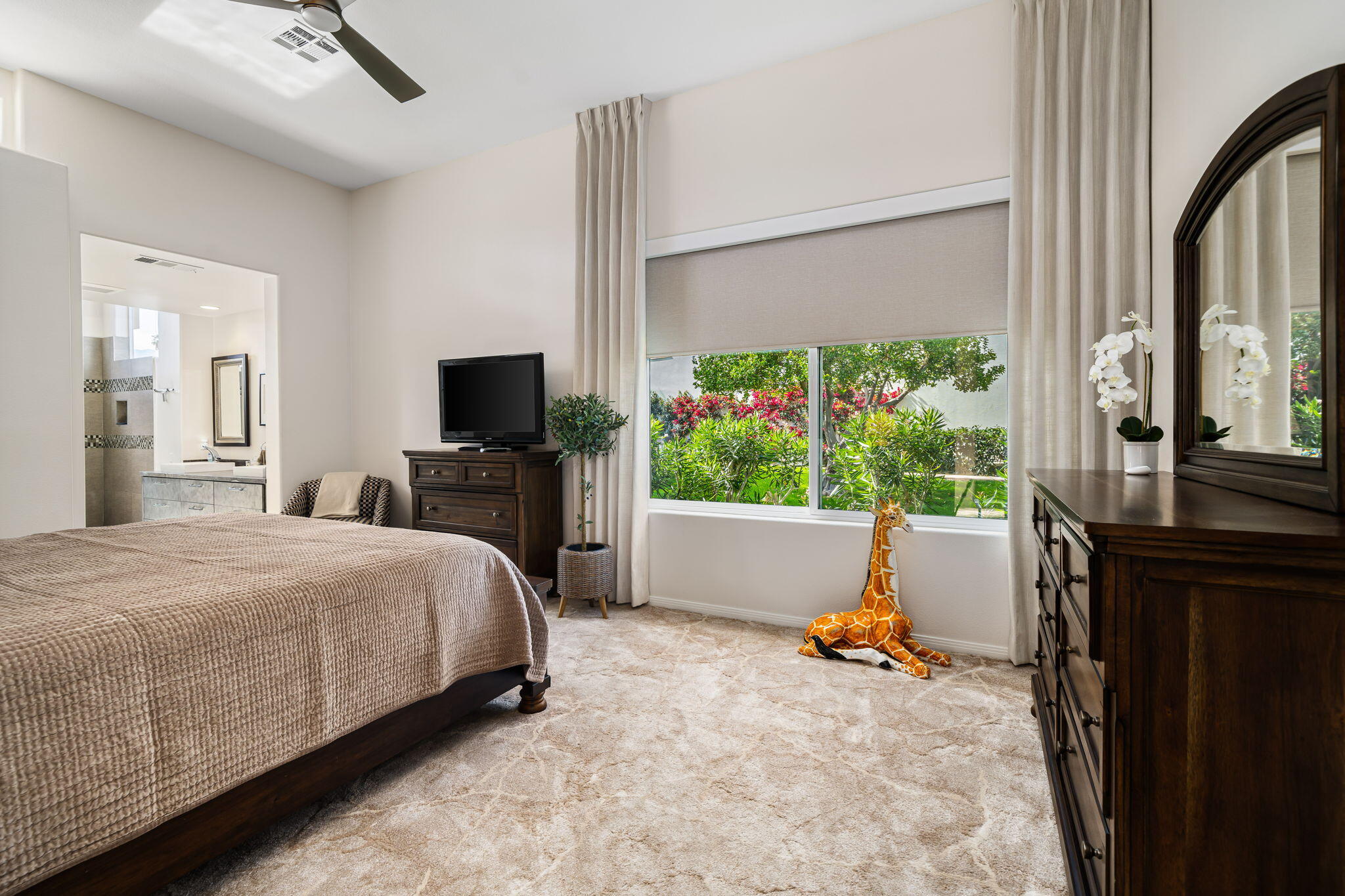 75540 Vista Del Rey Indian Wells, CA 92210 - Photo 31 of 47 54-web-or-mls-BLWVistaDelRey_OPMG_0225_0