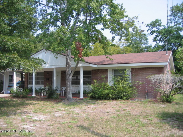 6237 Shetland Road Jacksonville, FL 32277 - Photo 1 of 9 Front