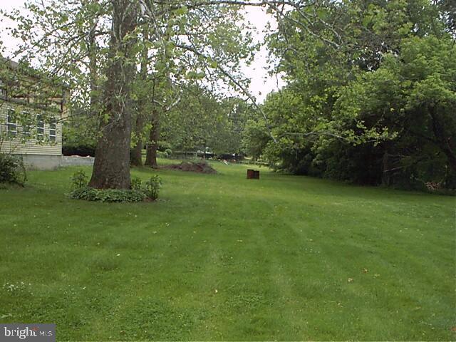 142 Witmer Road Lancaster, PA 17602 - Photo 11 of 12 Gallery Image 11