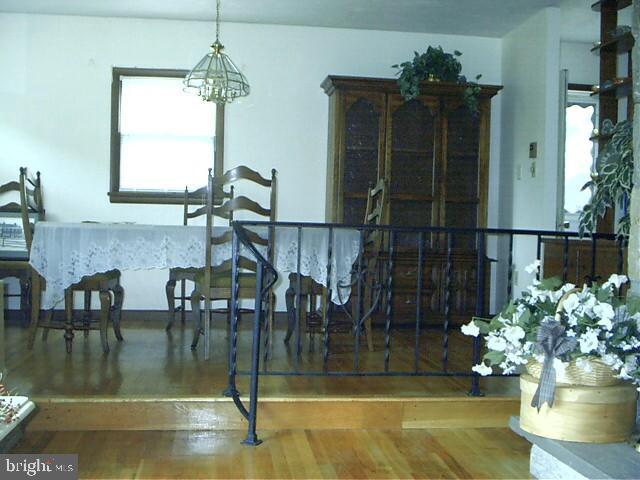 142 Witmer Road Lancaster, PA 17602 - Photo 3 of 12 Gallery Image 3