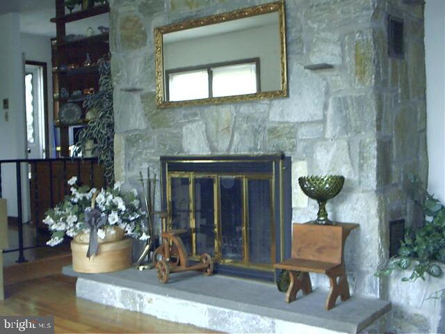 142 Witmer Road Lancaster, PA 17602 - Photo 5 of 12 Gallery Image 5