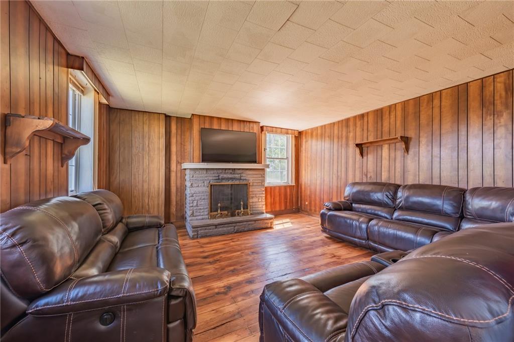 419 Old Hickory Ridge Road Washington, PA 15301 - Photo 15 of 25 Gallery Image 15