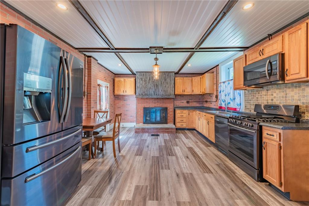 419 Old Hickory Ridge Road Washington, PA 15301 - Photo 9 of 25 Gallery Image 9