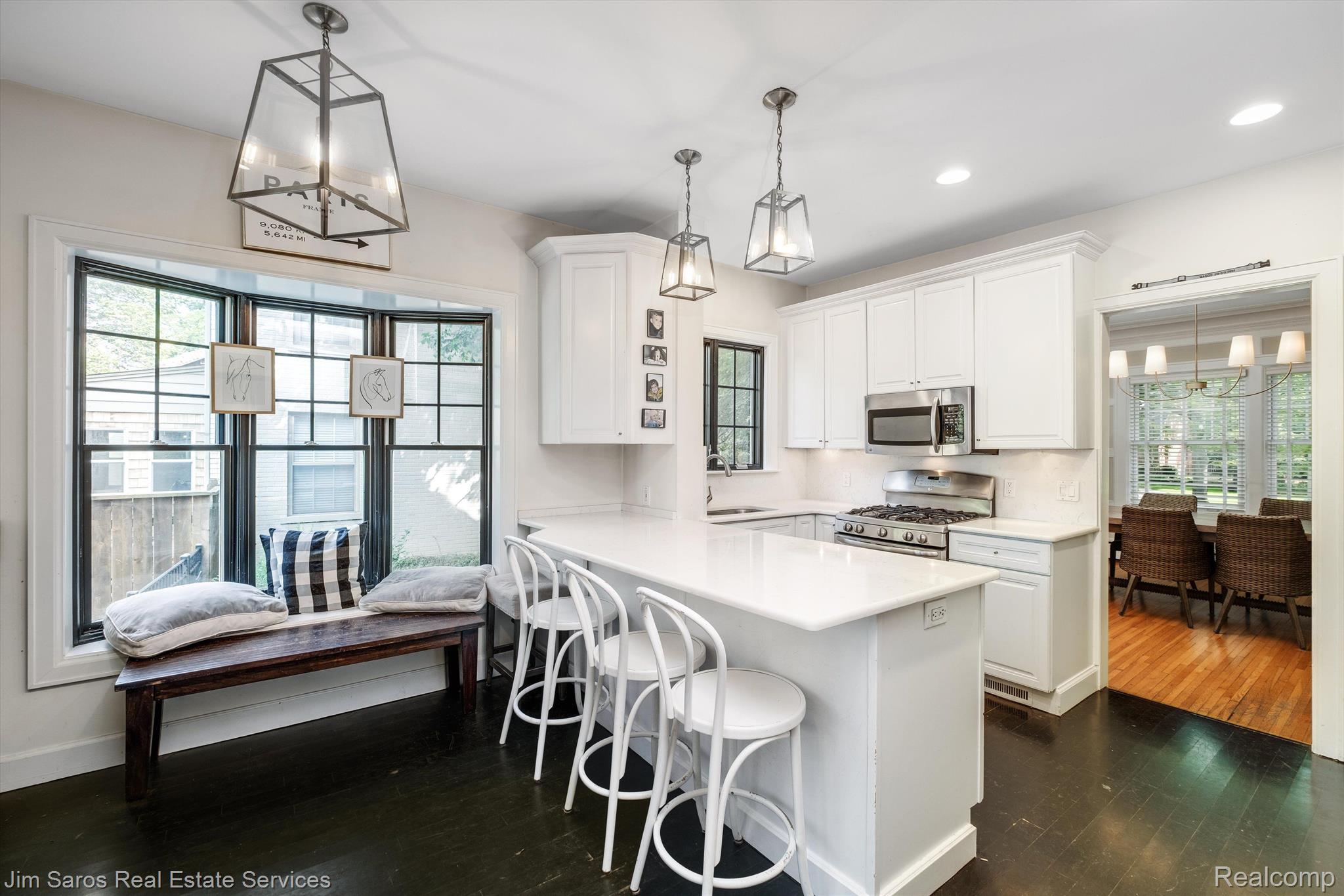 781 Bedford Road Grosse Pointe, MI 48230 - Photo 8 of 28 Gallery Image 8