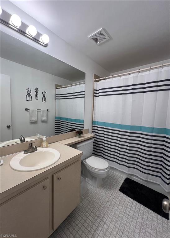 4372 27th Court Southwest, Unit 403 Naples, FL 34116 - Photo 14 of 22