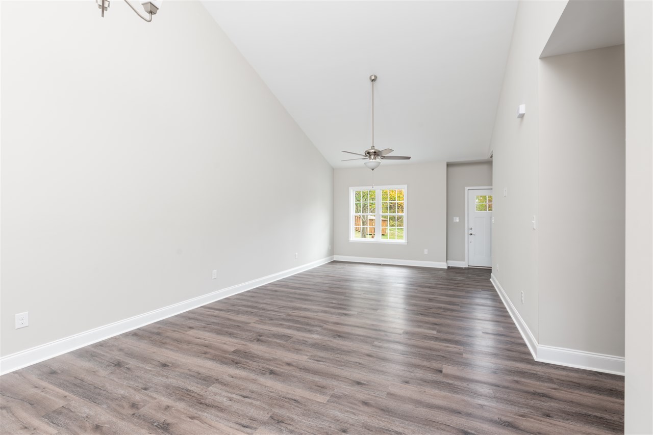 123 Overlook Road, Unit 5 Staunton, VA 24401 - Photo 3 of 24 Gallery Image 3