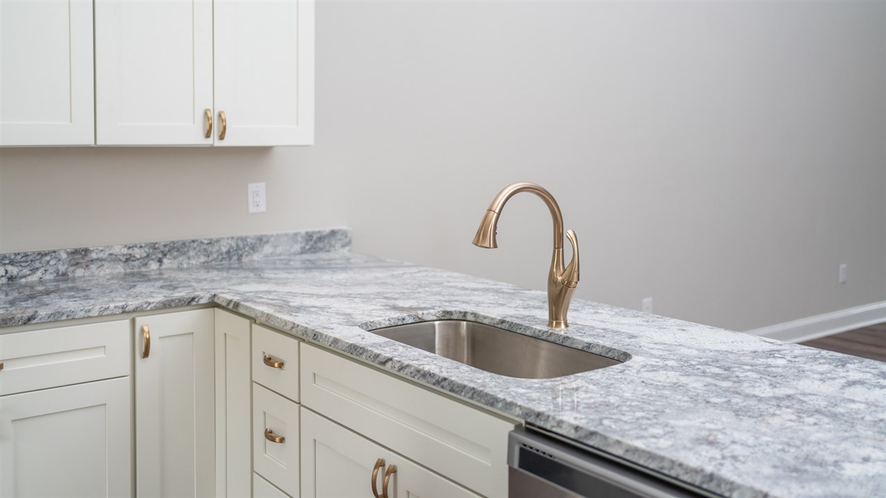 123 Overlook Road, Unit 5 Staunton, VA 24401 - Photo 8 of 24 Gallery Image 8
