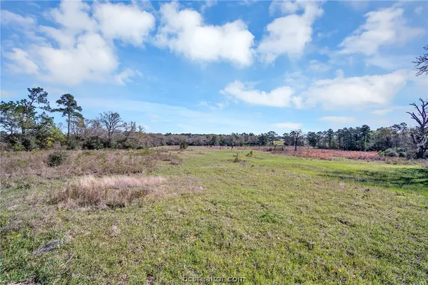 $1,278,900 | 2620 St Bedias Tx 77831, Bedias, TX 77831