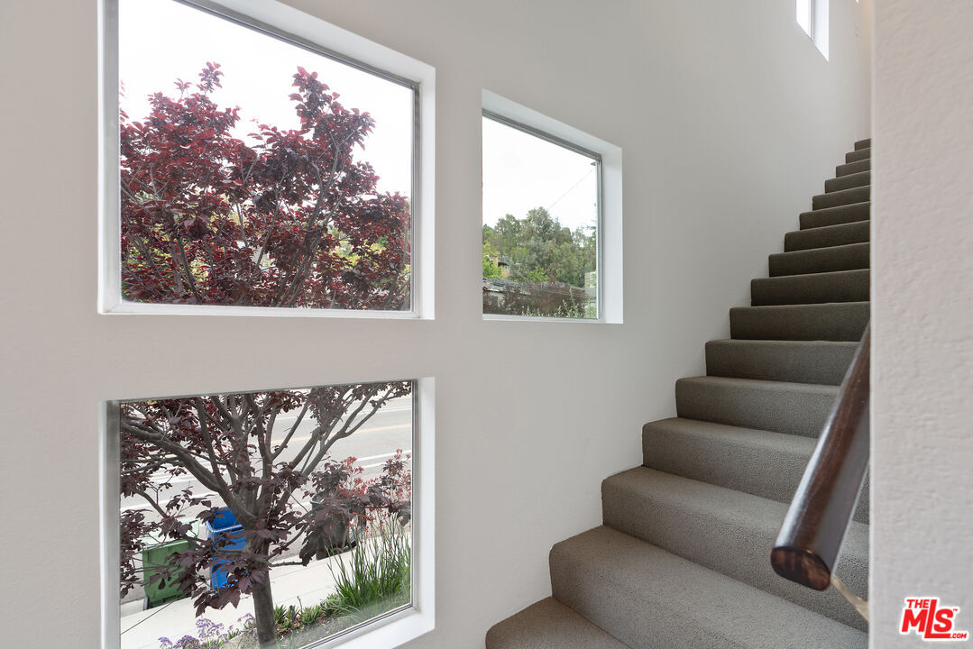 2131 Griffith Park Boulevard Los Angeles, CA 90039 - Photo 25 of 42 a view of a livingroom with furniture and staircase