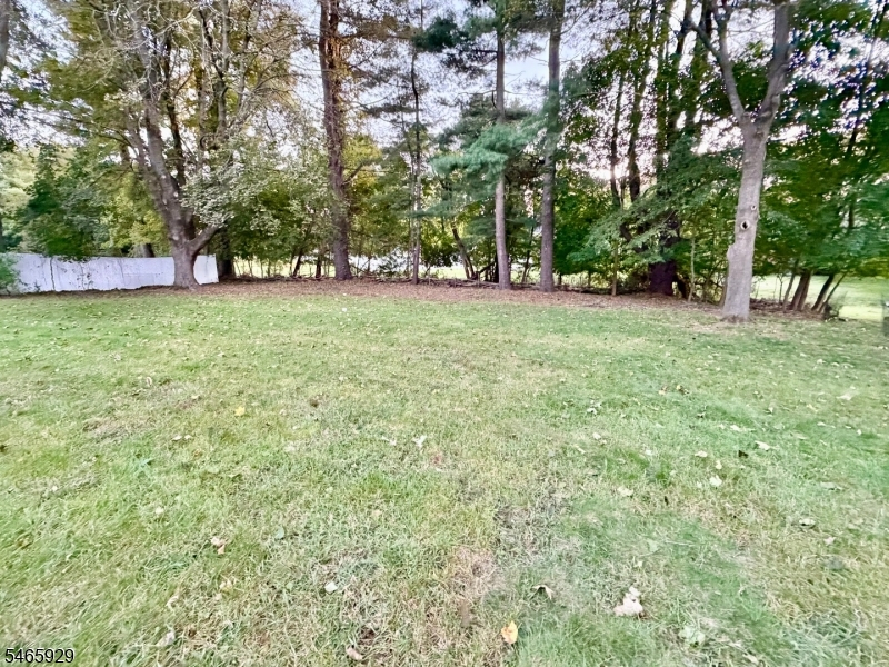 242 Totowa Road Wayne, NJ 07470 - Photo 5 of 6 Gallery Image 5