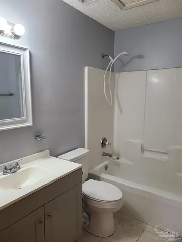 $995 | 1901 West Government Street, Pensacola, FL 32502