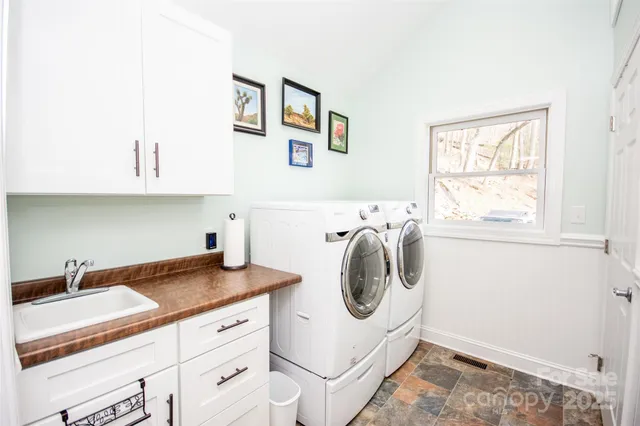 a picture of outdoor space