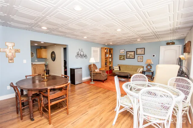 $675,000 | 985 Roberson School Road, Moravian Falls, NC 28654