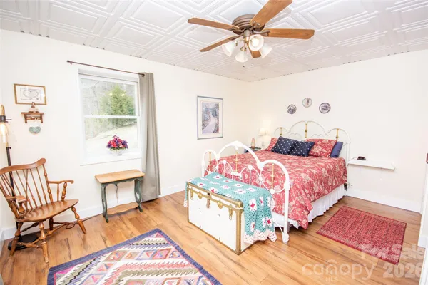 $647,500 | 985 Roberson School Road, Moravian Falls, NC 28654