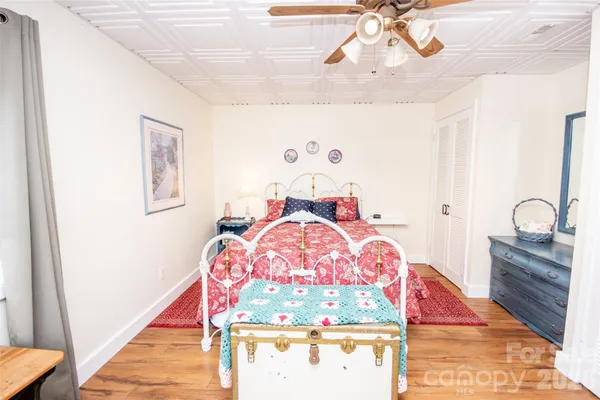 $647,500 | 985 Roberson School Road, Moravian Falls, NC 28654