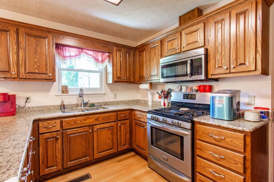 1056 Pin Hook Road Spring City, TN 37381 - Photo 8 of 42 8