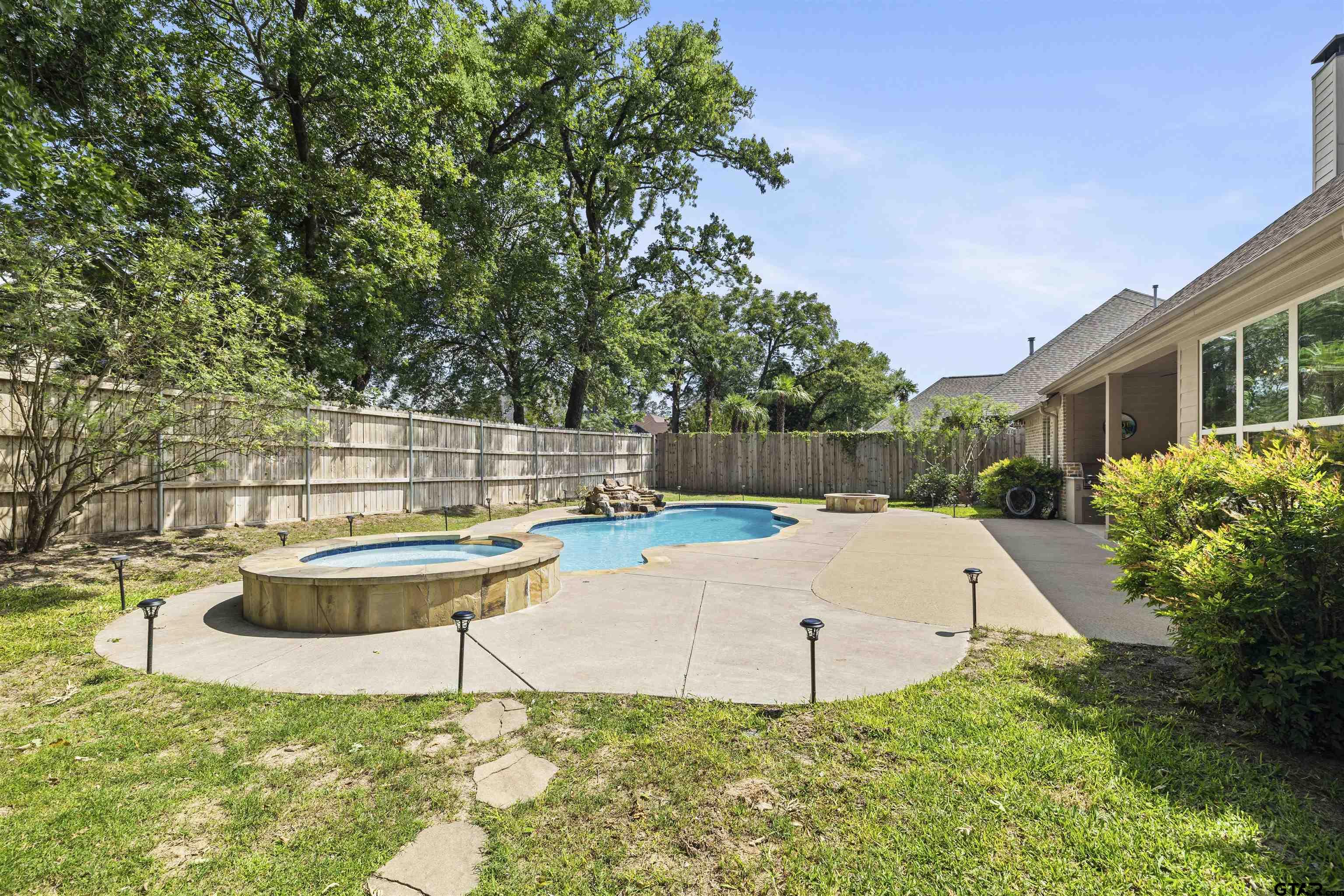 6446 Rochester Way Tyler, TX 75703 - Photo 28 of 33