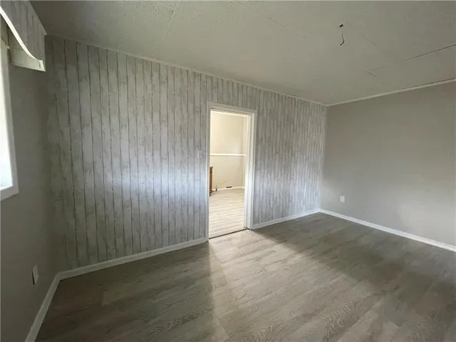 $950 | 405 Sumner Avenue, New Castle, PA 16105