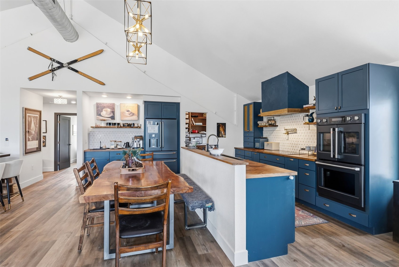 377 Elk Run Road Silverthorne, CO 80498 - Photo 10 of 50